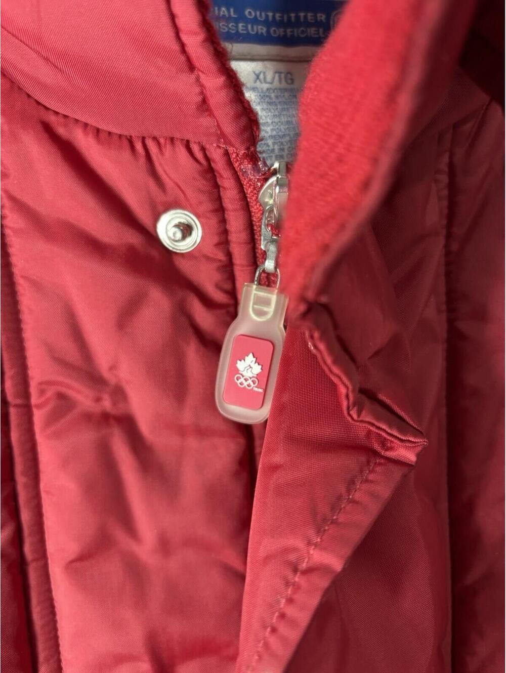 VTG Hudson Bay 2006 Team Canada Olympic Vest  Men XL - Picture 9 of 15